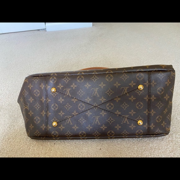 🍎accepting offers🍎ARTSY  Mm size - Picture 4 of 16